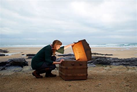  Geographer Crab: Ontdek de Verborgen Schatten van een Mythische Strandbewoner!